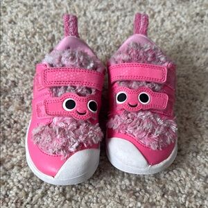 Nike toddler sneakers